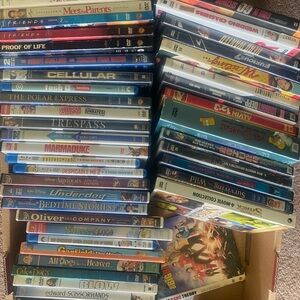 Random DVD mystery box of 5